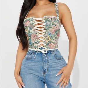 FASHION NOVA Top